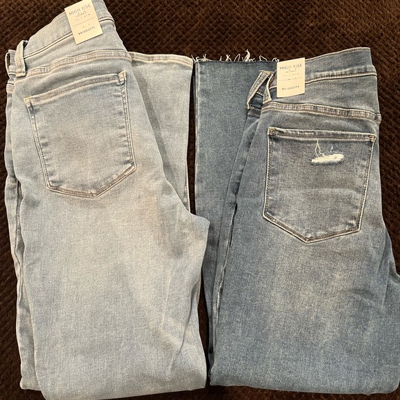 SOLD OUT - Picture 2 of 4